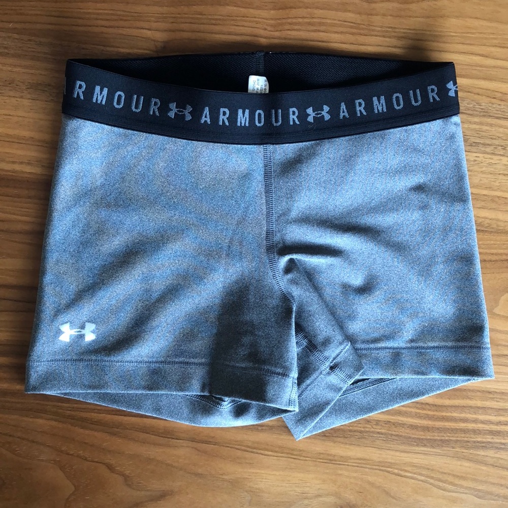 Under Armour Shorts, Gray, Size Small
